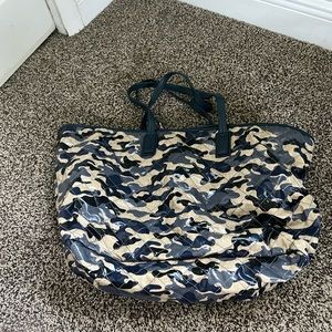 Vera Bradley tote